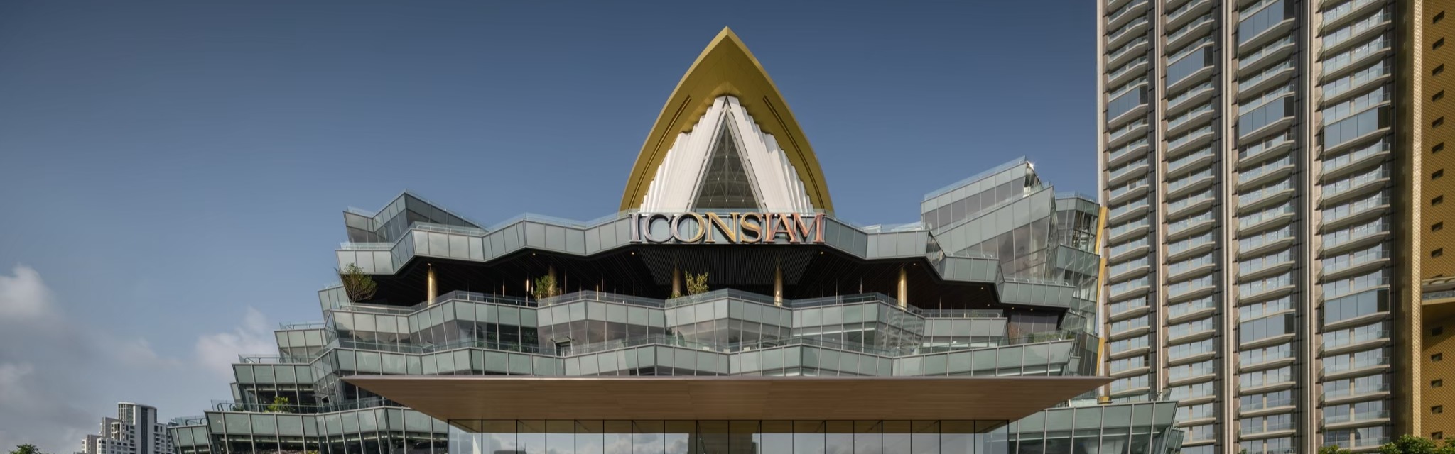 Brew Run Club x ICONSIAM : THE VERTICAL FUN RUN